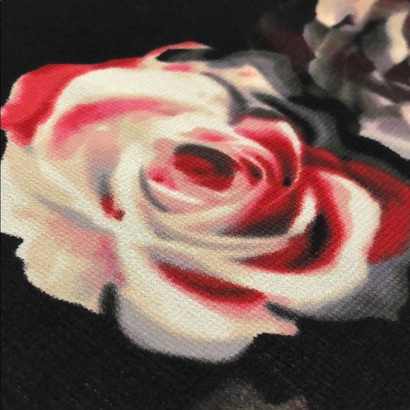 Lauren Conrad sheer rose print blouse size XS - Picture 2 of 4